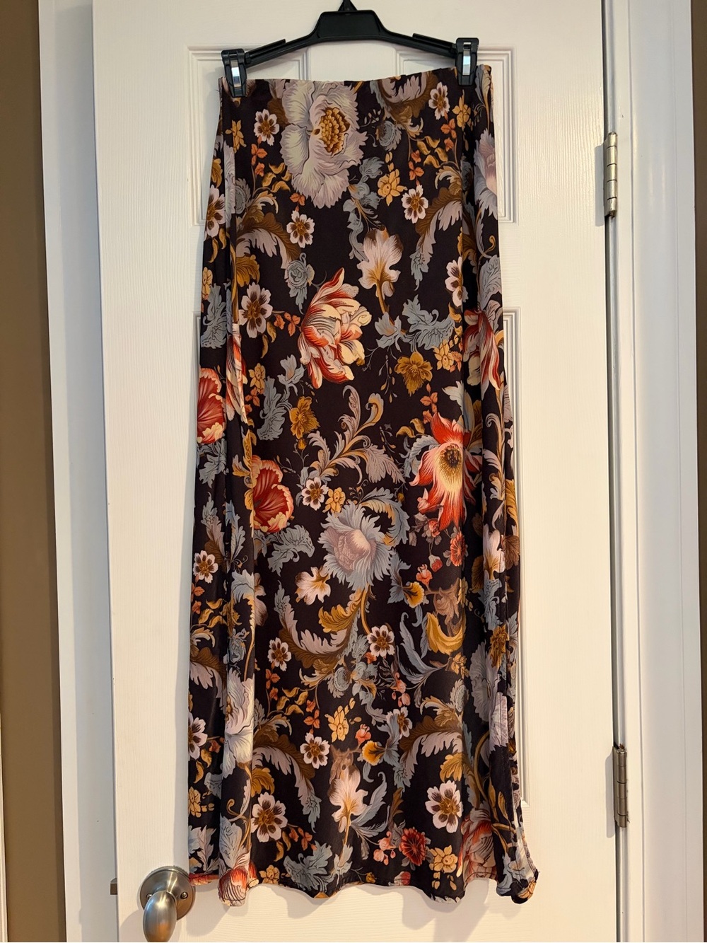 Anthropologie Tilda Maxi Slip Skirt: Side-Slit
Edition - Picture 2 of 5